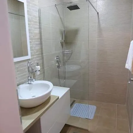 Tosic Apartment